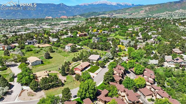 821 Pebblewood Drive