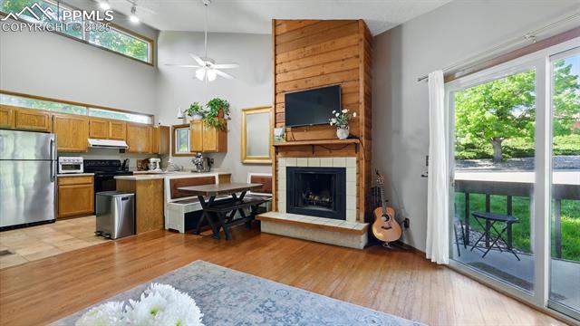 821 Pebblewood Drive