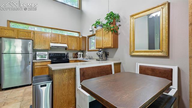 821 Pebblewood Drive