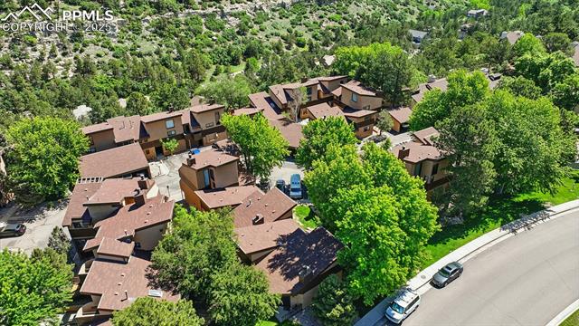 821 Pebblewood Drive