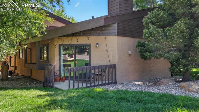 821 Pebblewood Drive