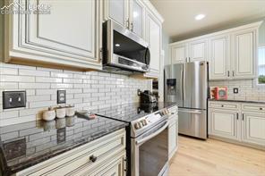 7318 Willow Pines Place