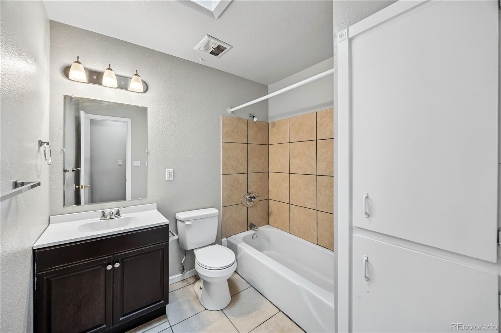 1026 Drury Lane