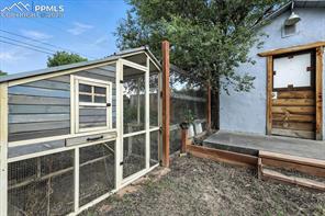 2402 W 17th Street