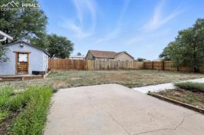 2402 W 17th Street