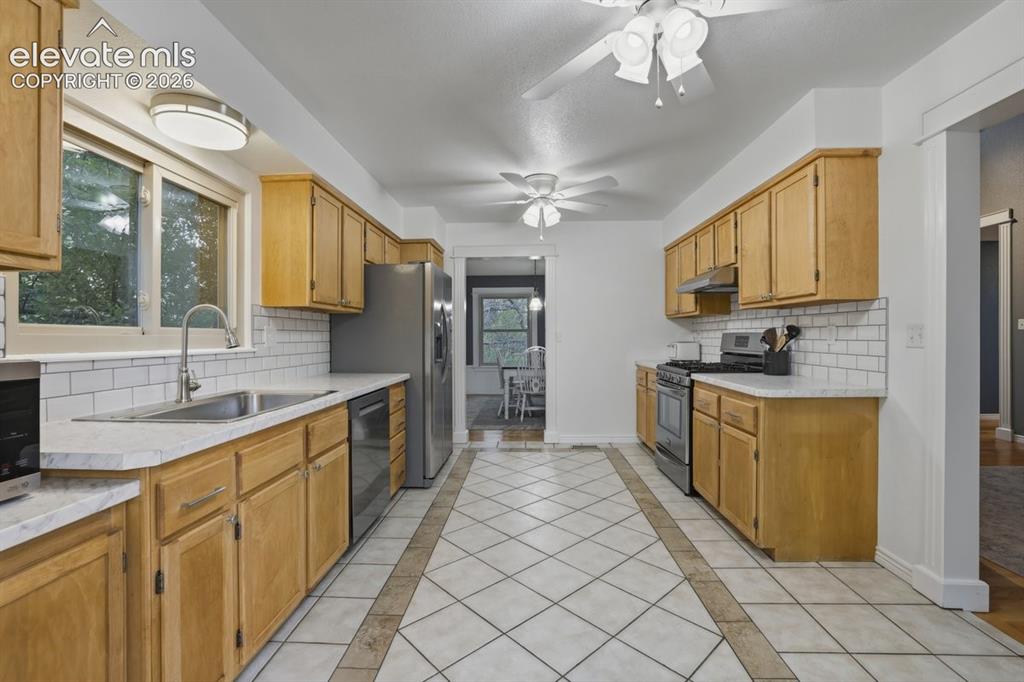 5424 Country Heights Drive