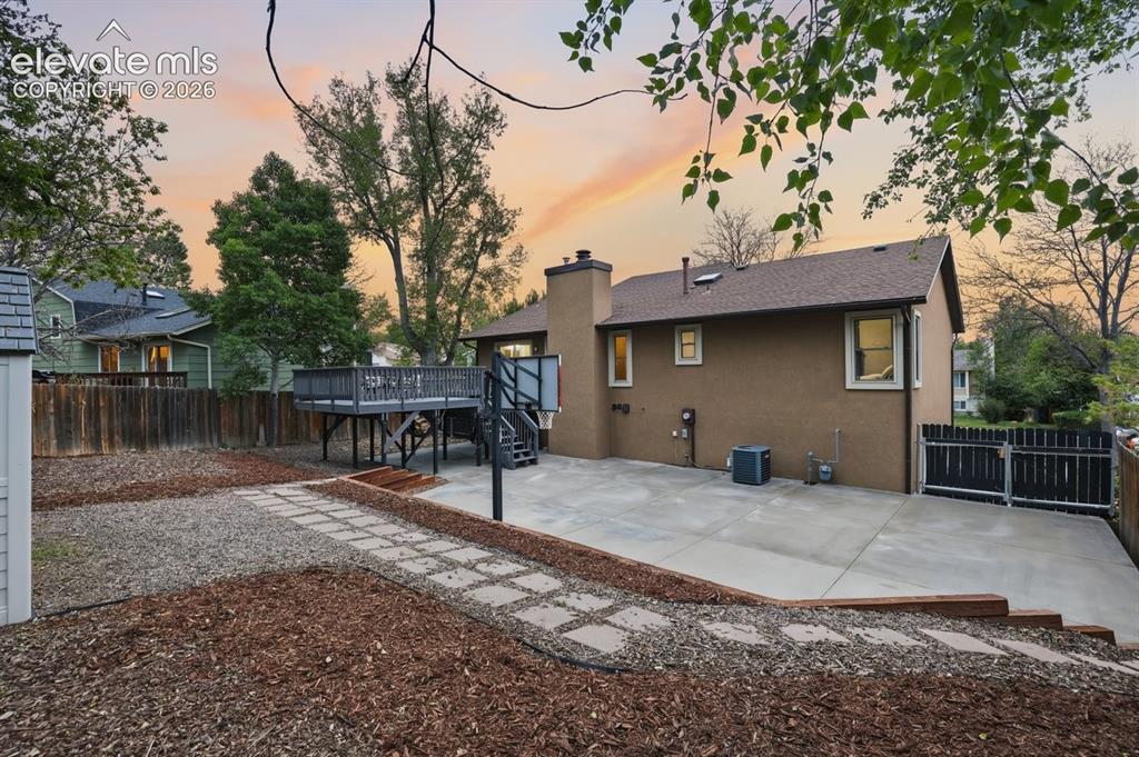 5424 Country Heights Drive