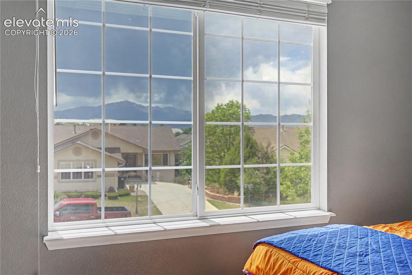 7001 Oasis Butte Drive