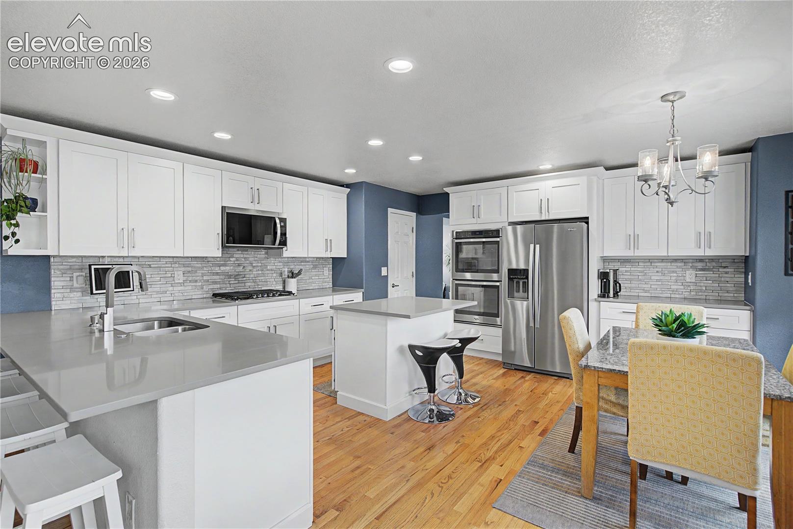 7001 Oasis Butte Drive