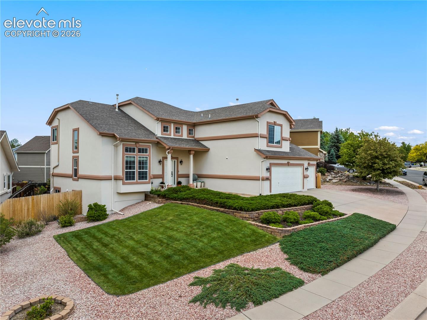 7001 Oasis Butte Drive