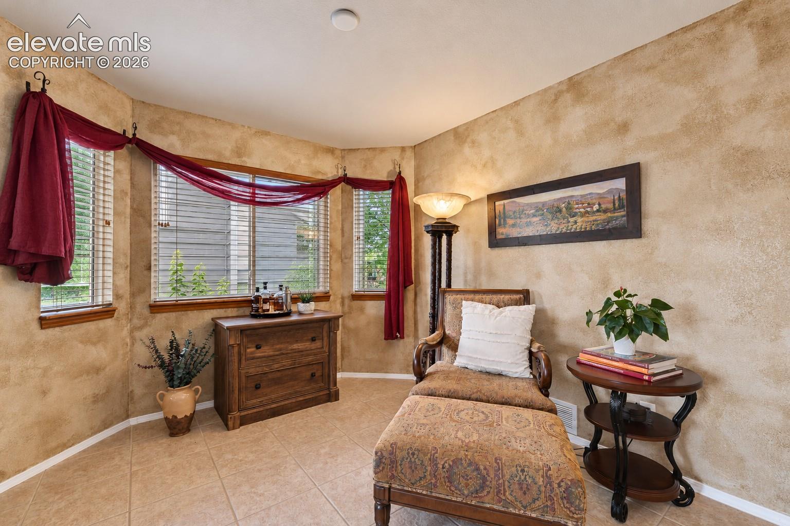 8450 Candleflower Circle