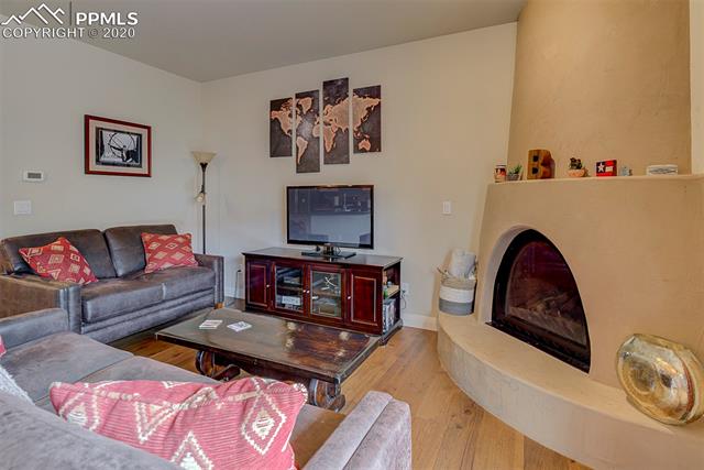 3231 W Pikes Peak Avenue