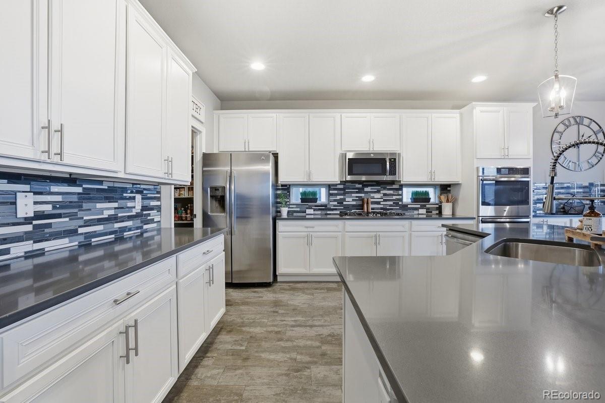 10361 Boulder Ridge Drive