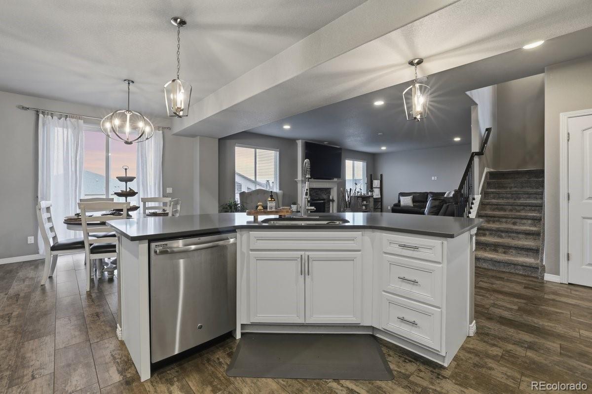 10361 Boulder Ridge Drive