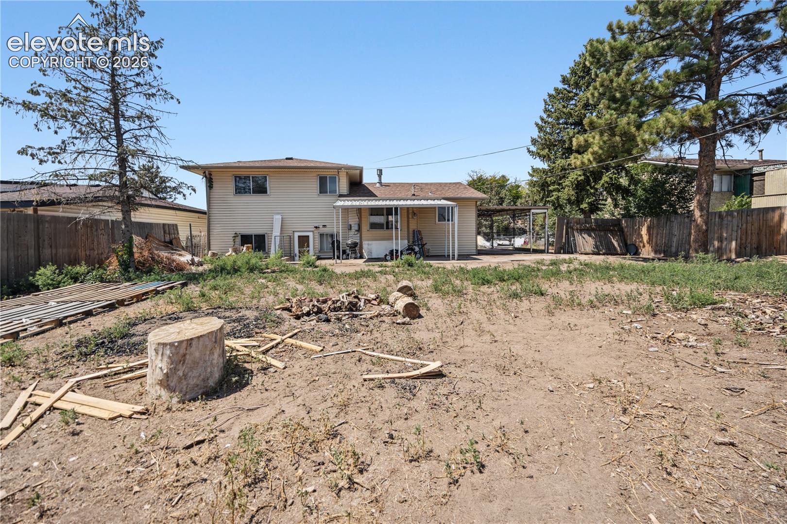 1471 Southmoor Drive