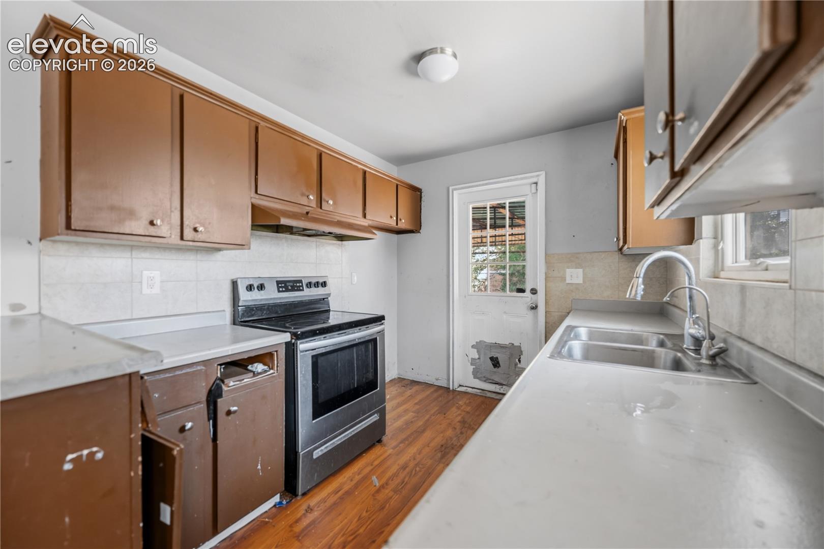 1471 Southmoor Drive