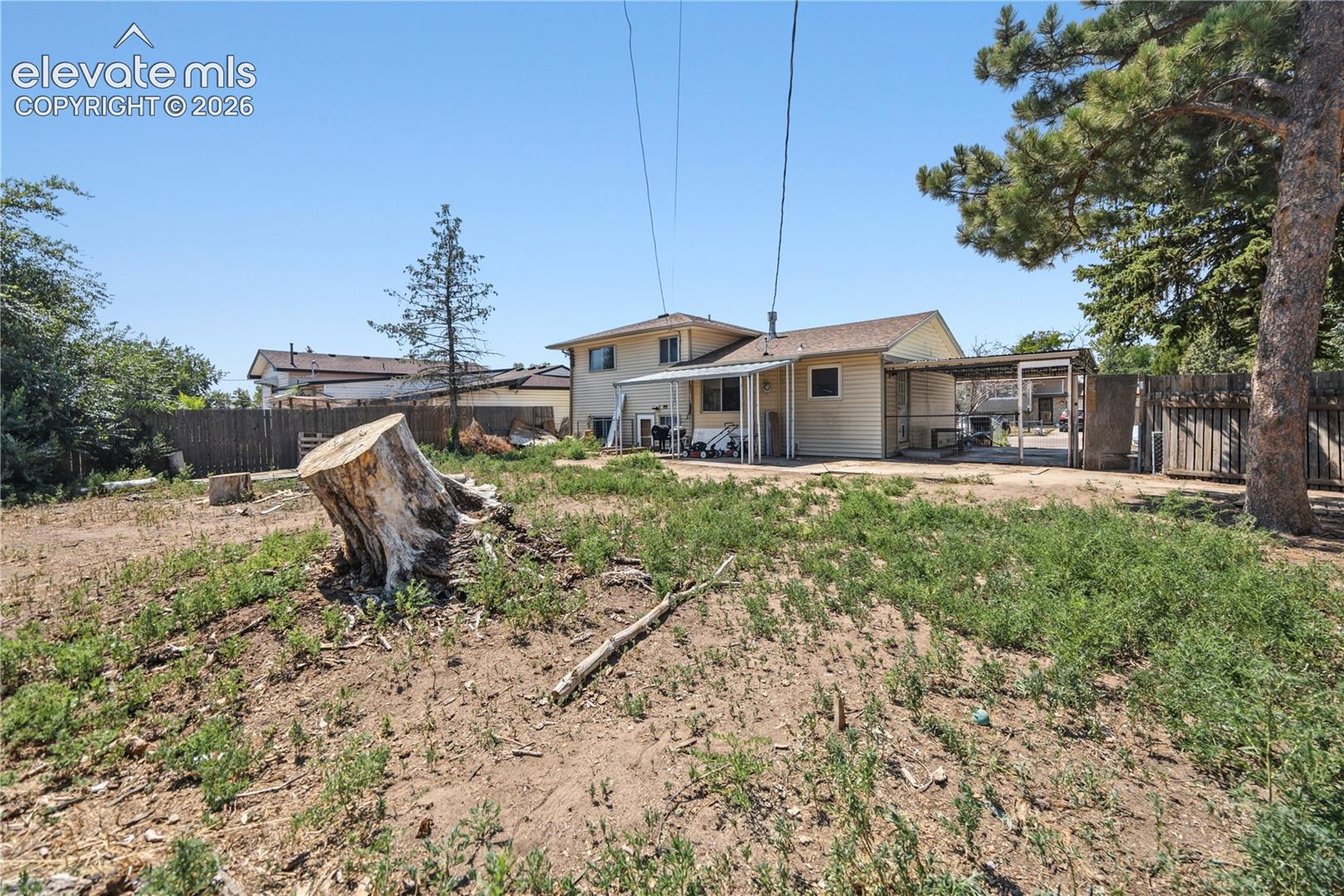 1471 Southmoor Drive