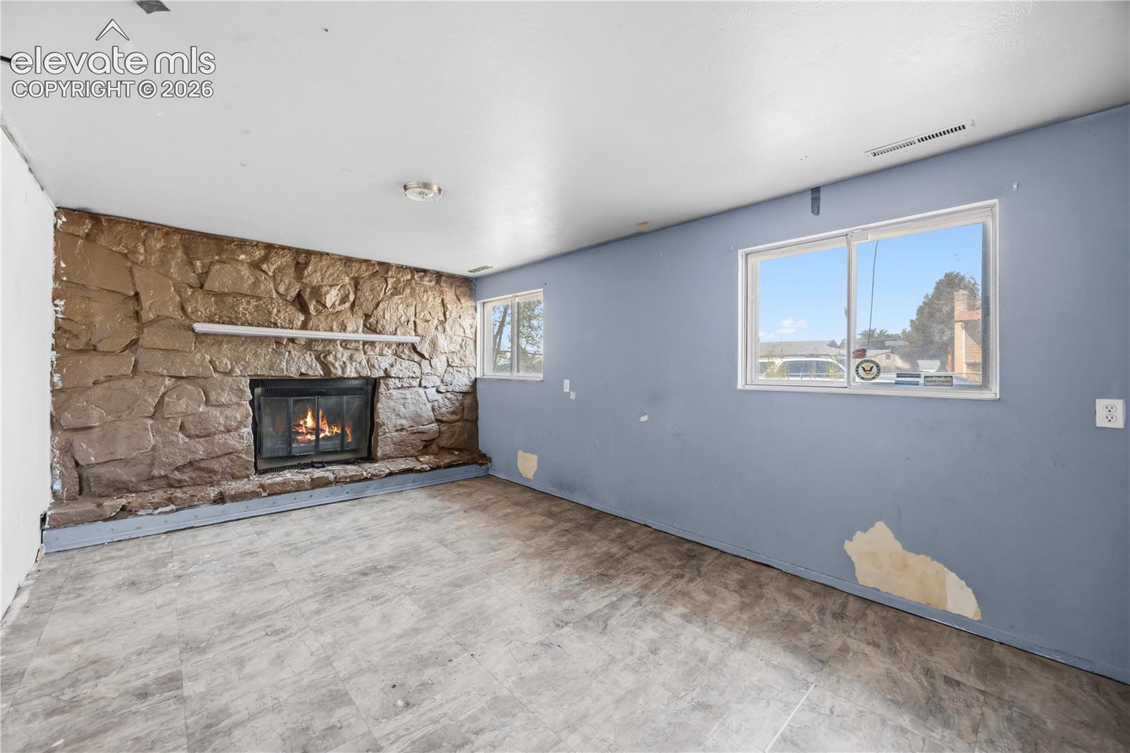 1471 Southmoor Drive