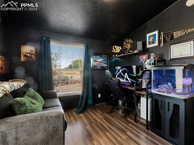 1287 N Ladonia Drive