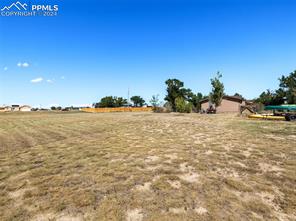 1287 N Ladonia Drive