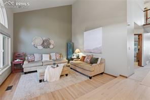 2502 Kinderhook Lane
