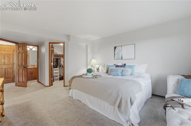 2502 Kinderhook Lane