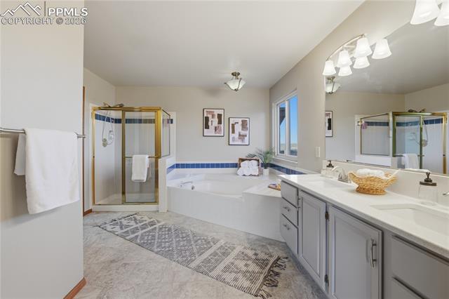 2502 Kinderhook Lane