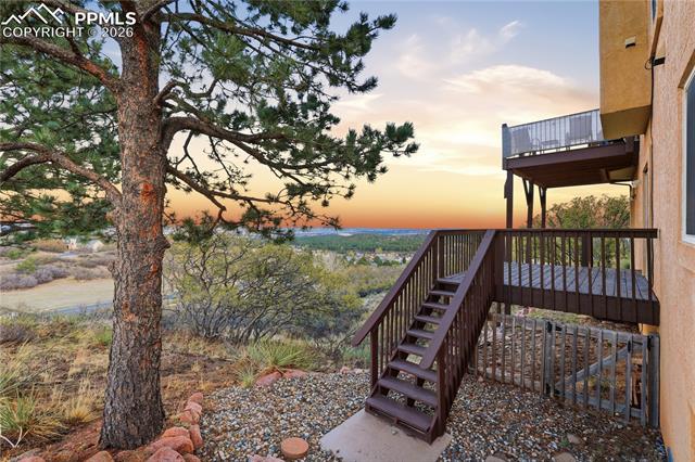 2502 Kinderhook Lane