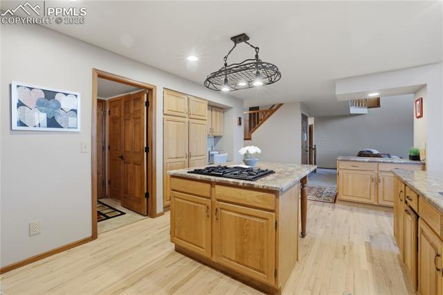 2502 Kinderhook Lane