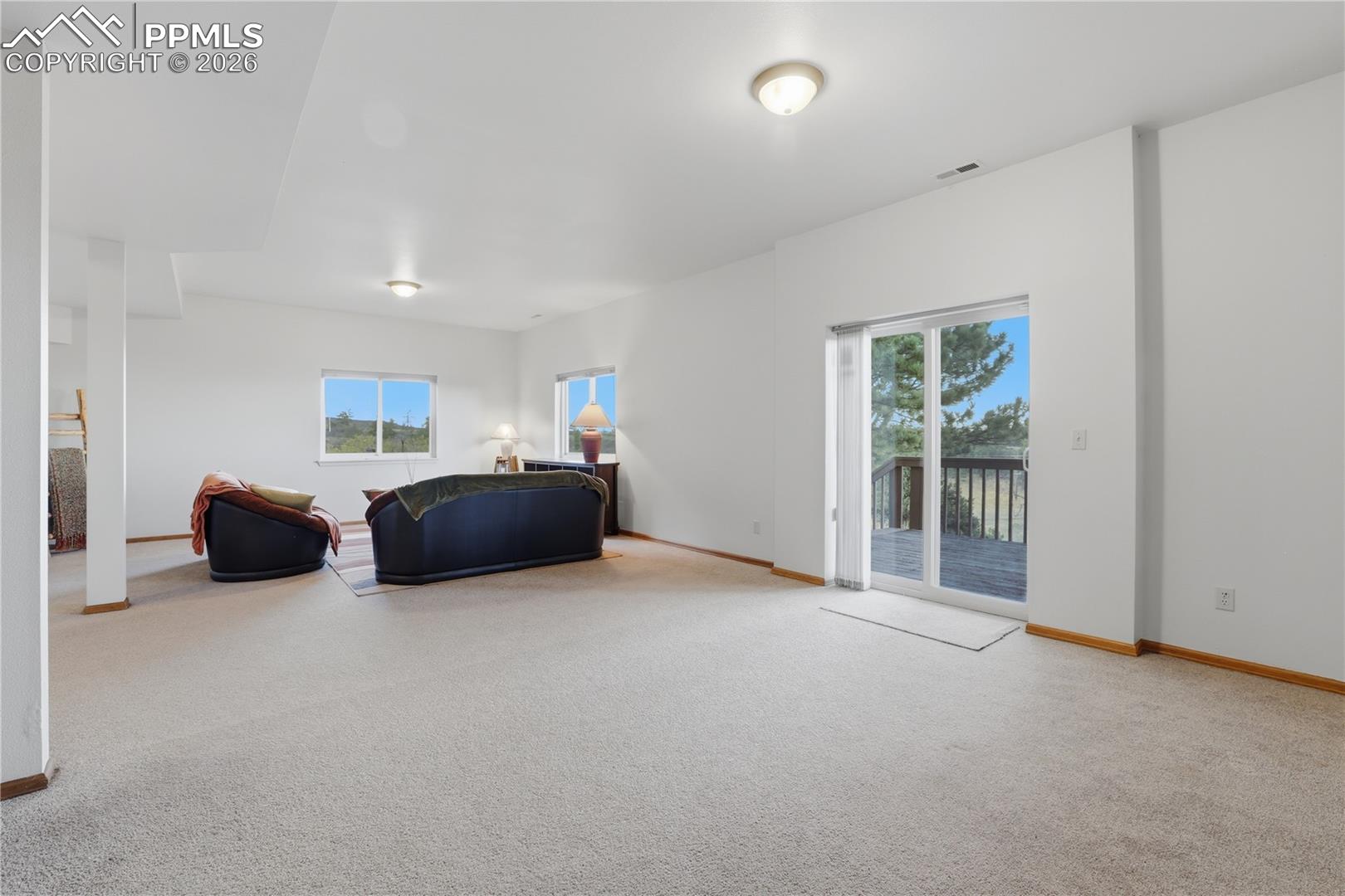 2502 Kinderhook Lane