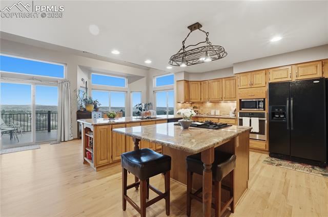 2502 Kinderhook Lane