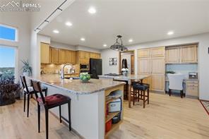 2502 Kinderhook Lane