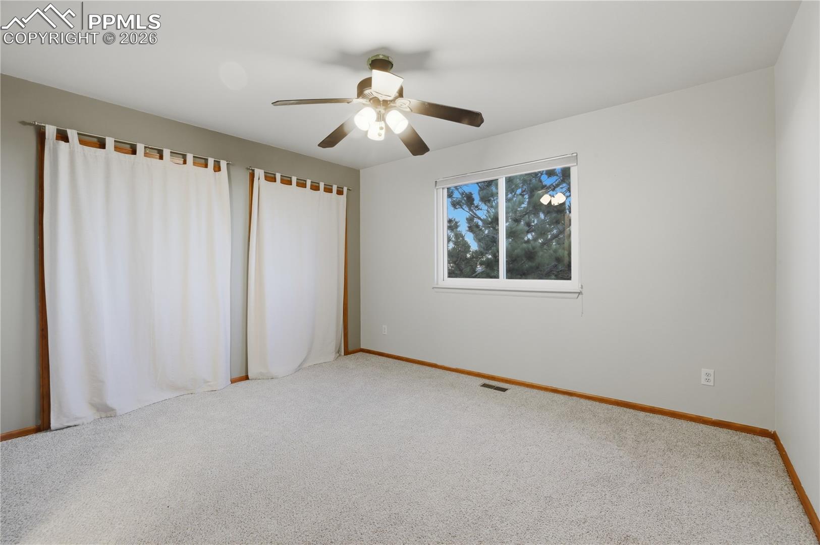 2502 Kinderhook Lane