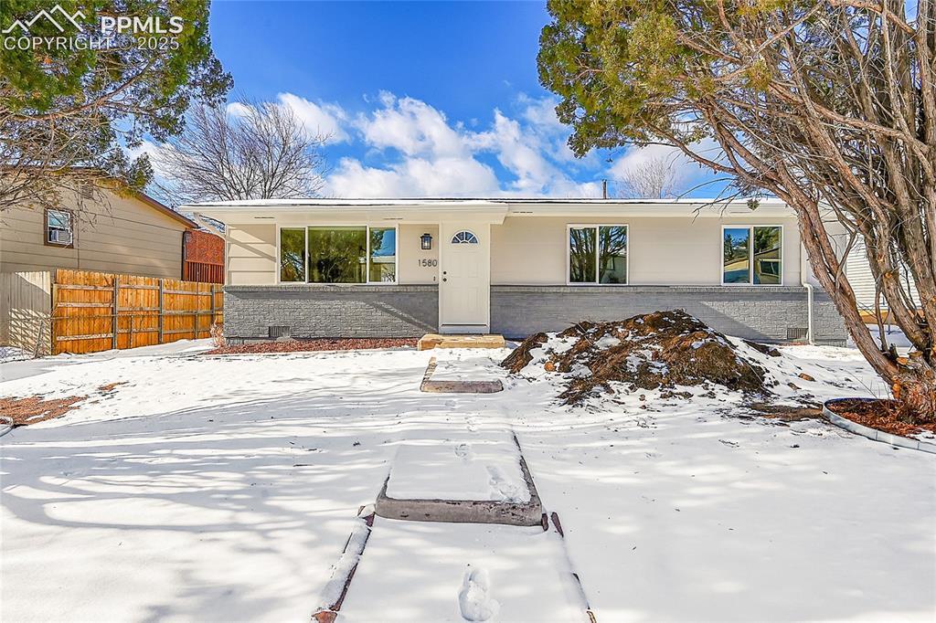 1580 Bonita Drive