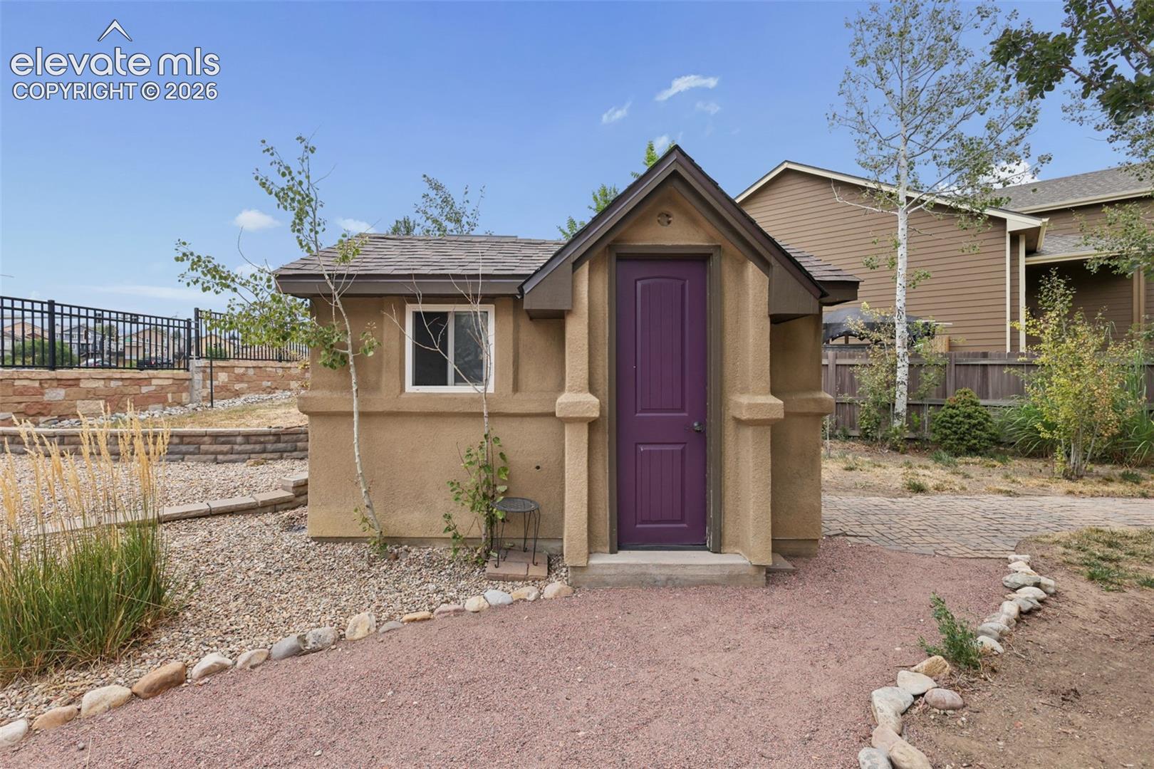 7704 Braxton Drive