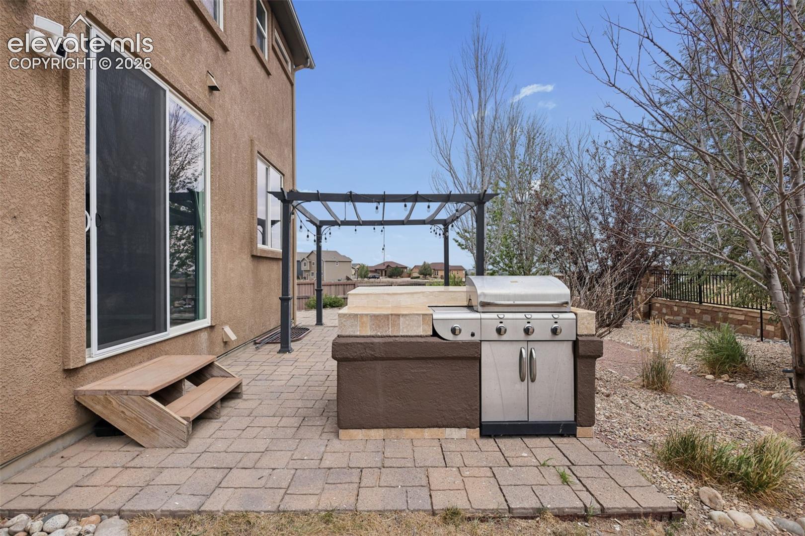 7704 Braxton Drive