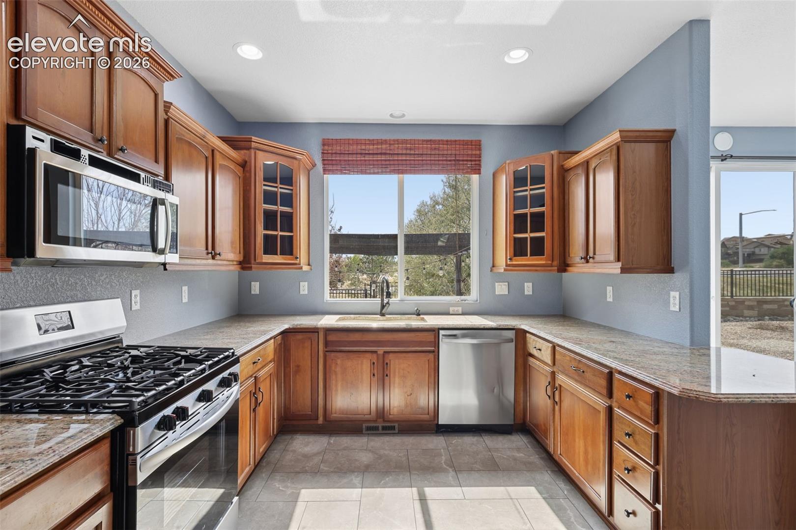 7704 Braxton Drive