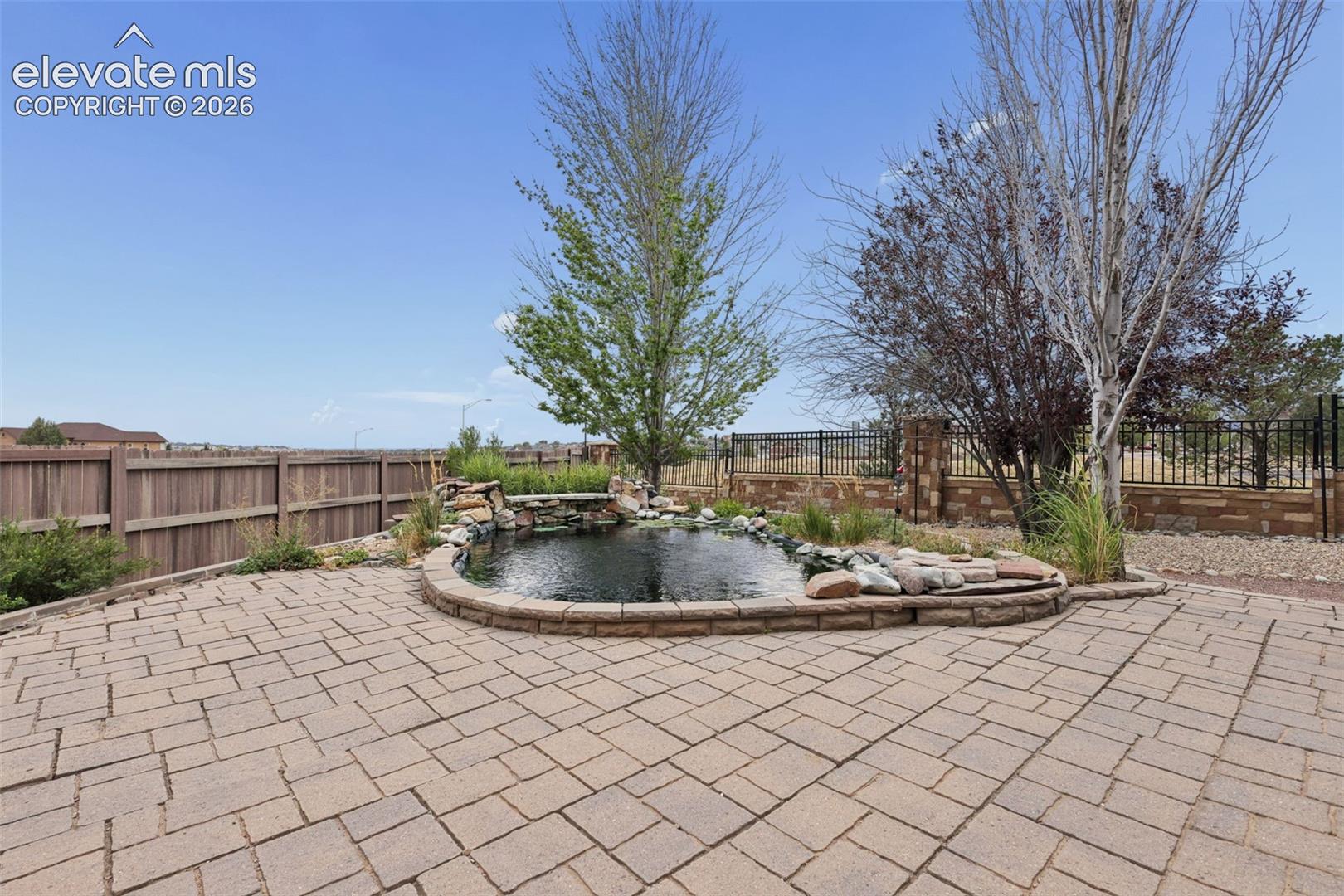 7704 Braxton Drive