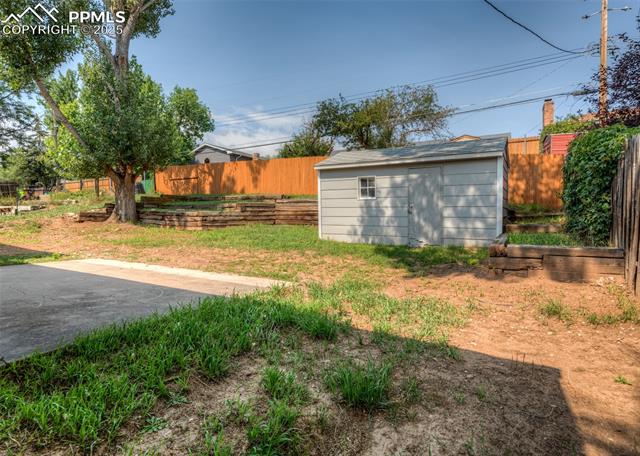 726 E Paradise Lane