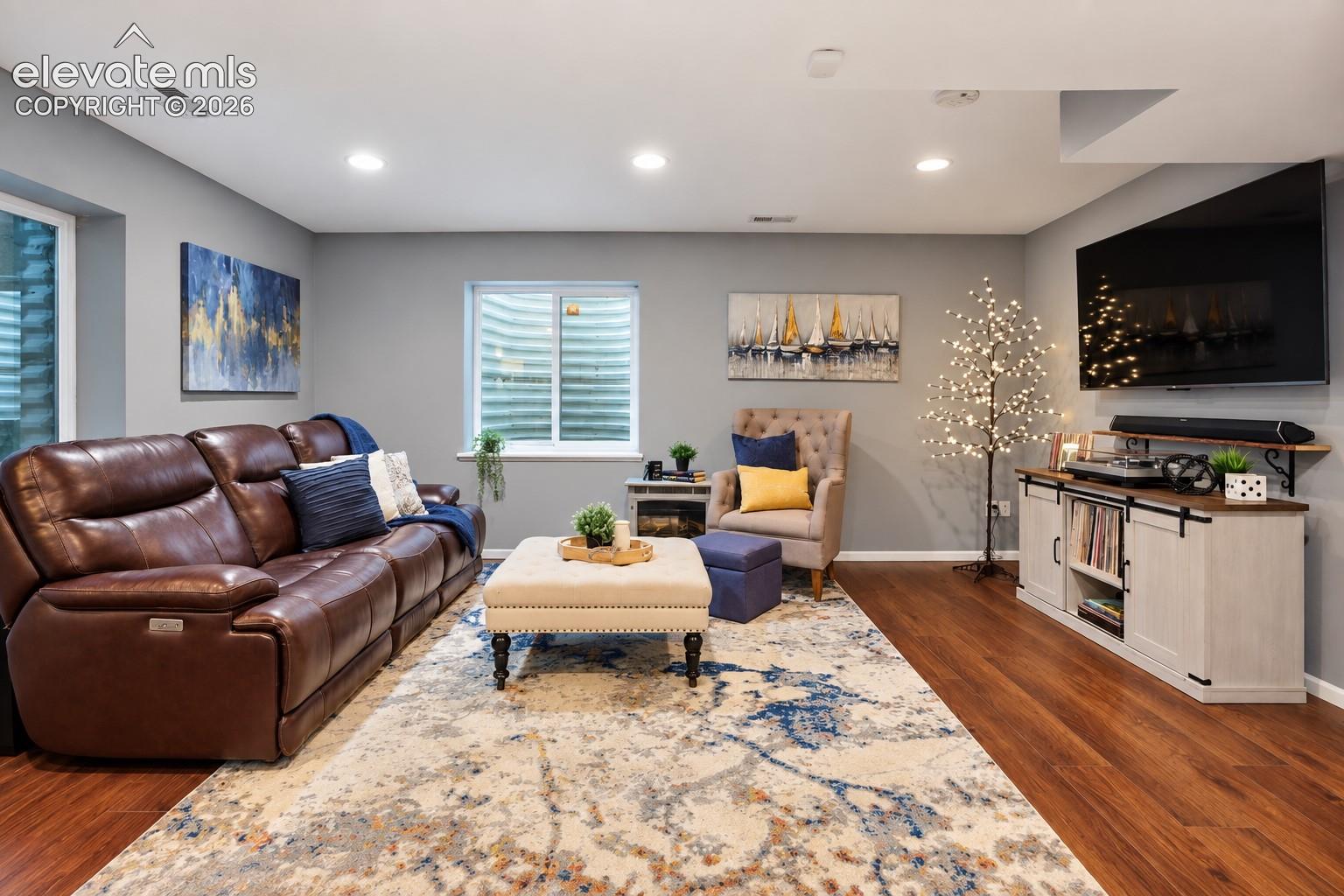 8004 Steward Lane