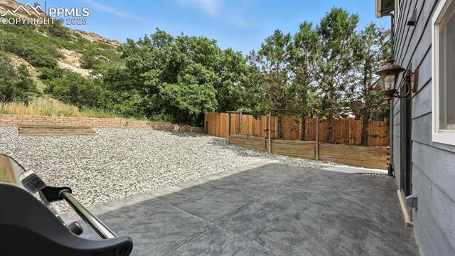 6290 Pemberton Way