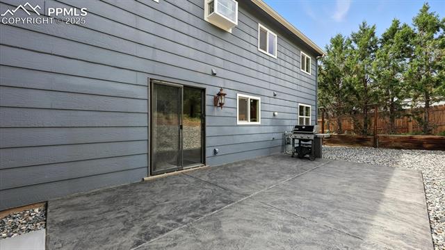 6290 Pemberton Way