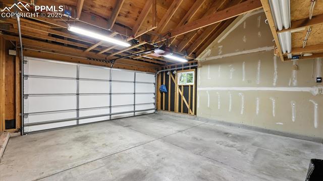 6290 Pemberton Way