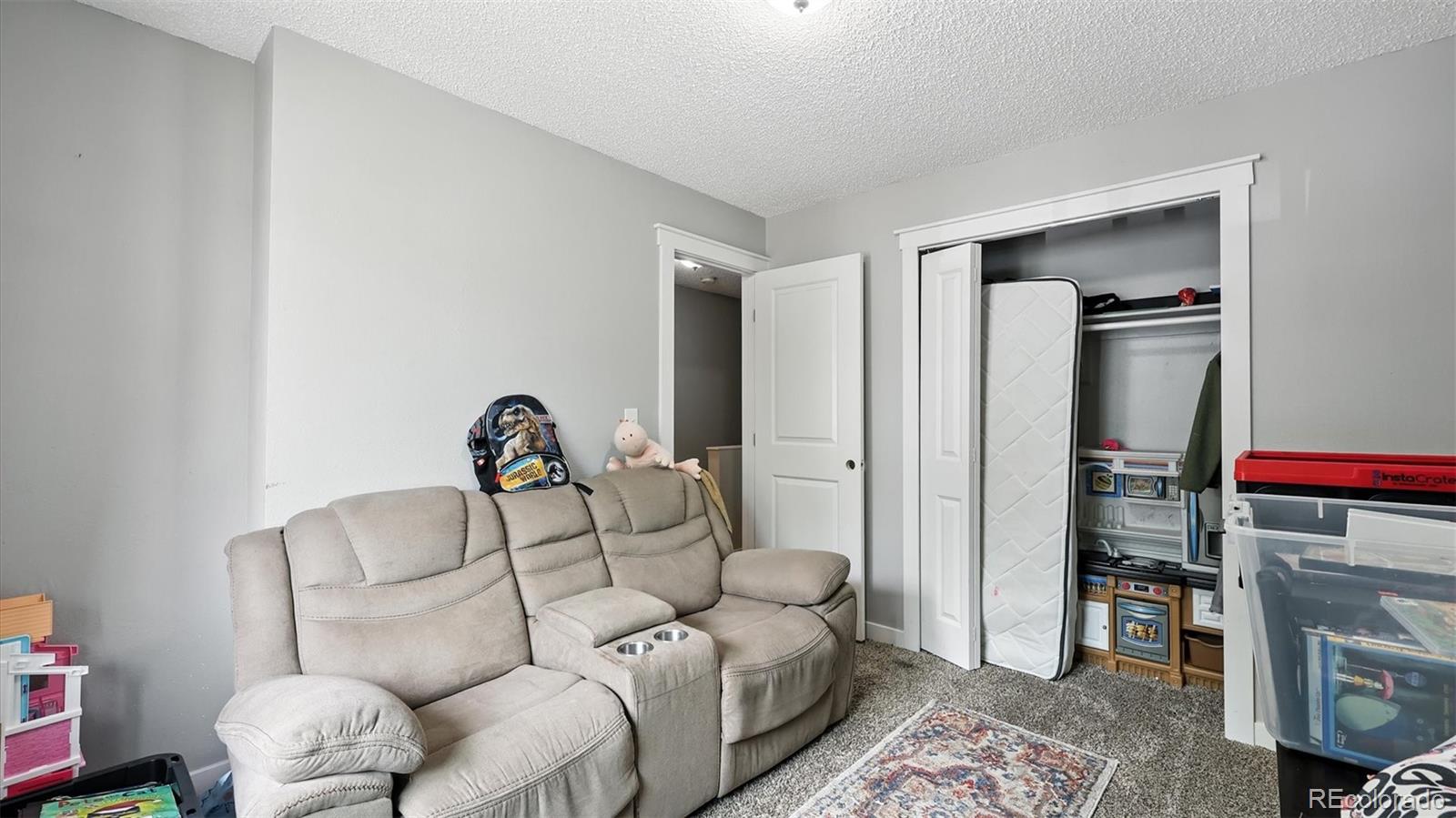 1971 Mineola Street Unit: D