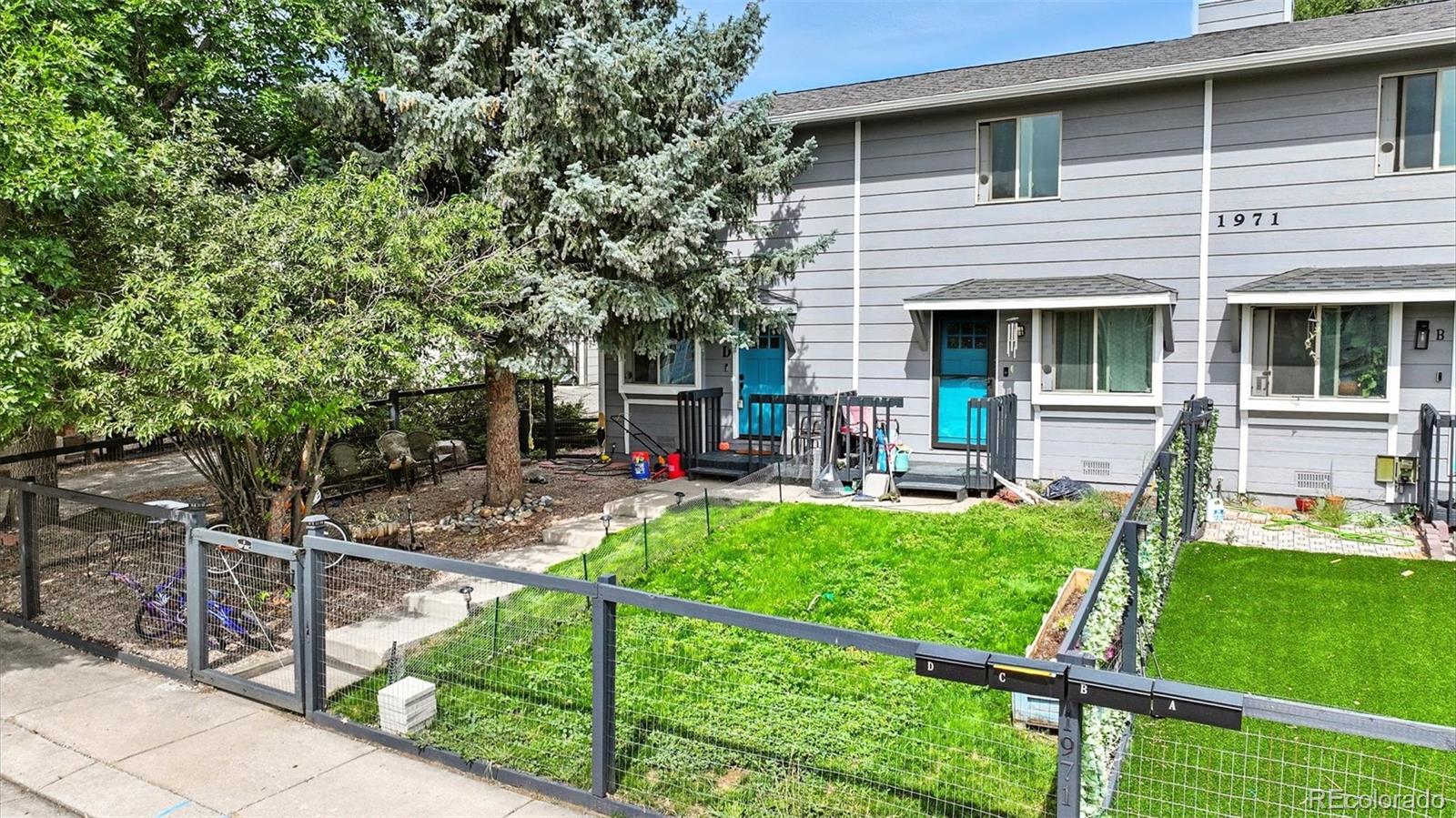 1971 Mineola Street Unit: D