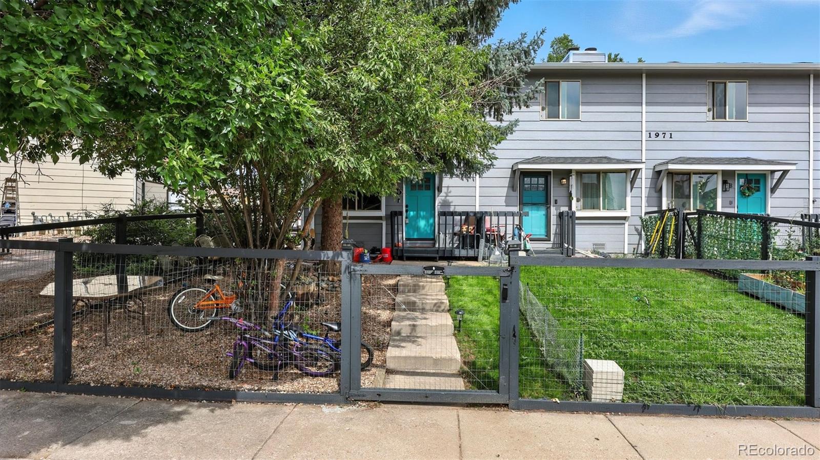 1971 Mineola Street Unit: D