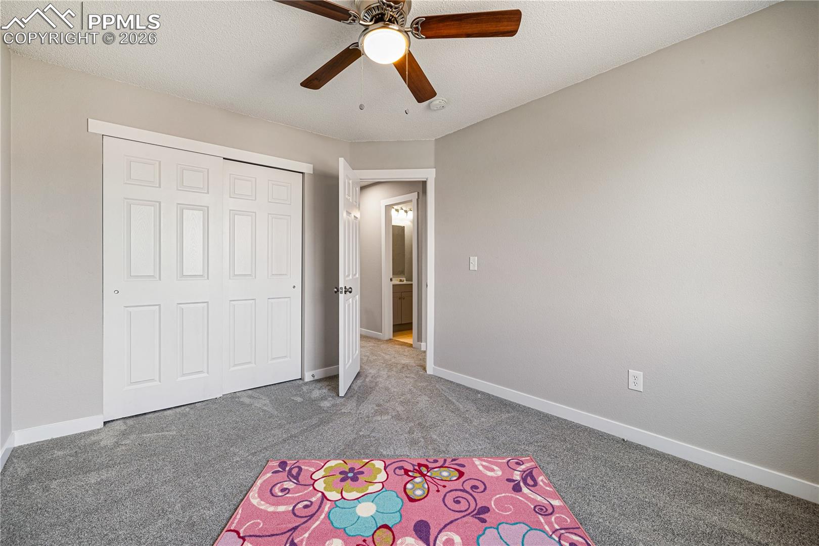 865 Regent Court