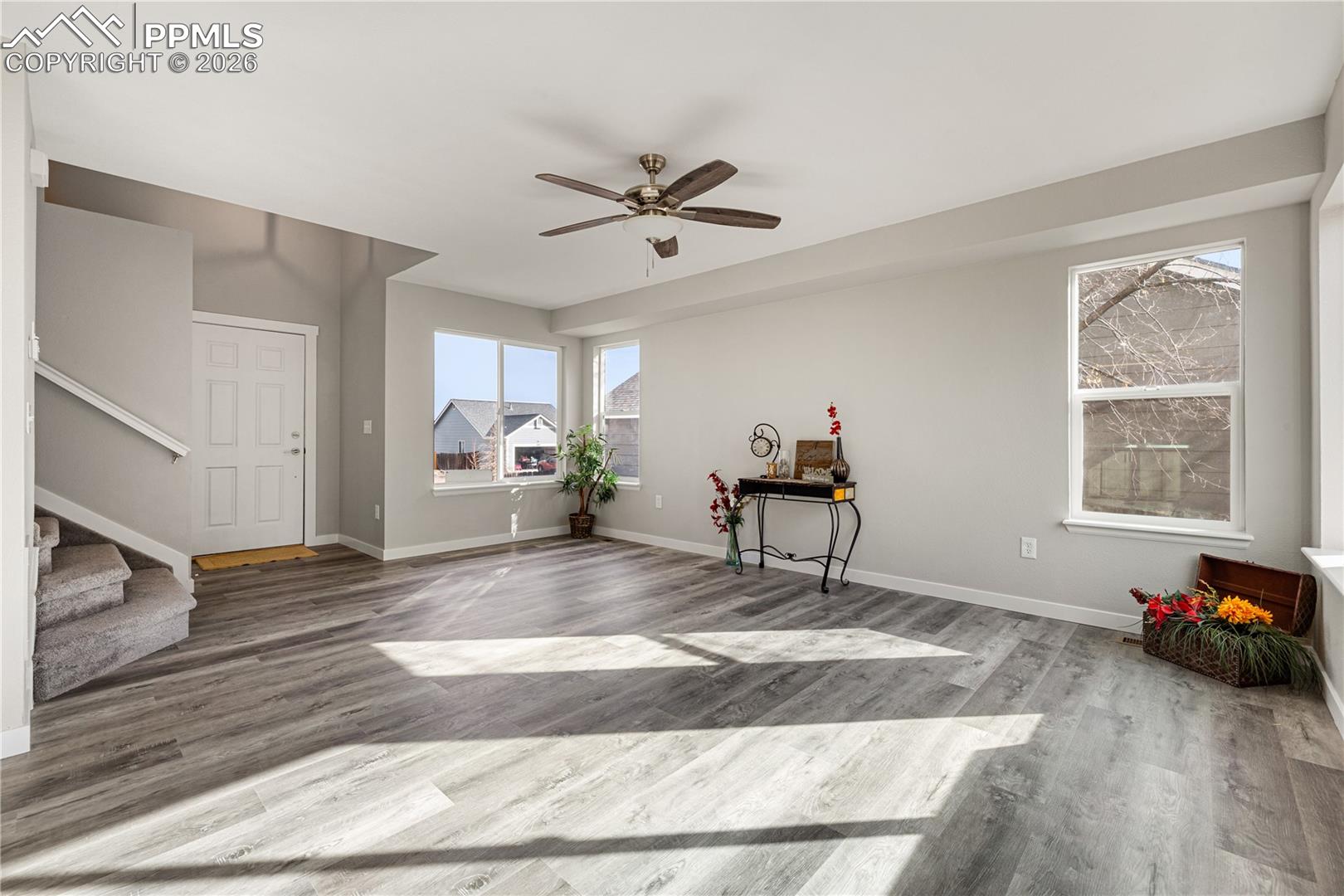 865 Regent Court