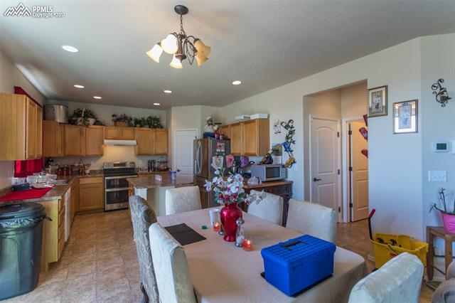 6377 San Mateo Drive