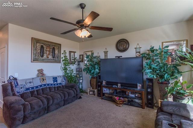 6377 San Mateo Drive